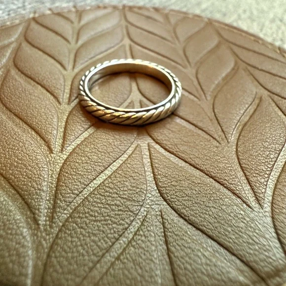 David Yurman CABLE COLLECTIBLES® STACK RING
Sterling Silver, 3mm - Picture 1 of 2